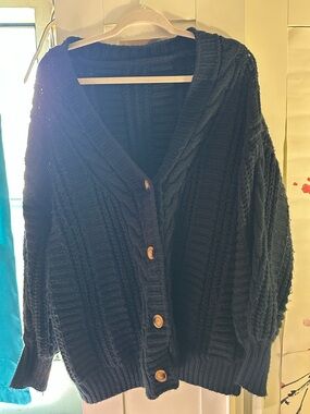 Button-Front Cable Knit Hooded Cardigan Sweater - Black